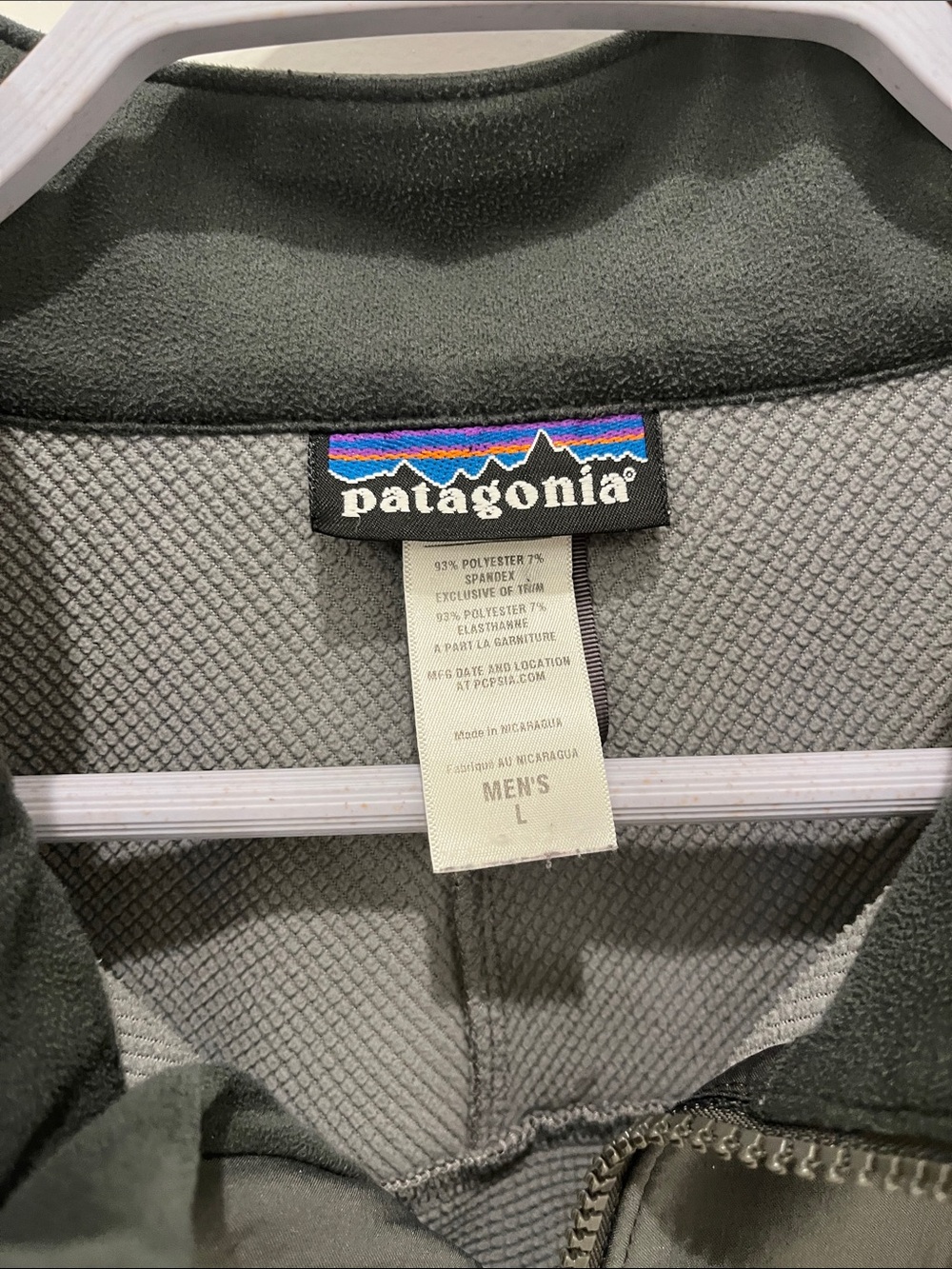 Patagonia Polartec Windbloc Men's Charcoal Gray Jacket - Full Zip